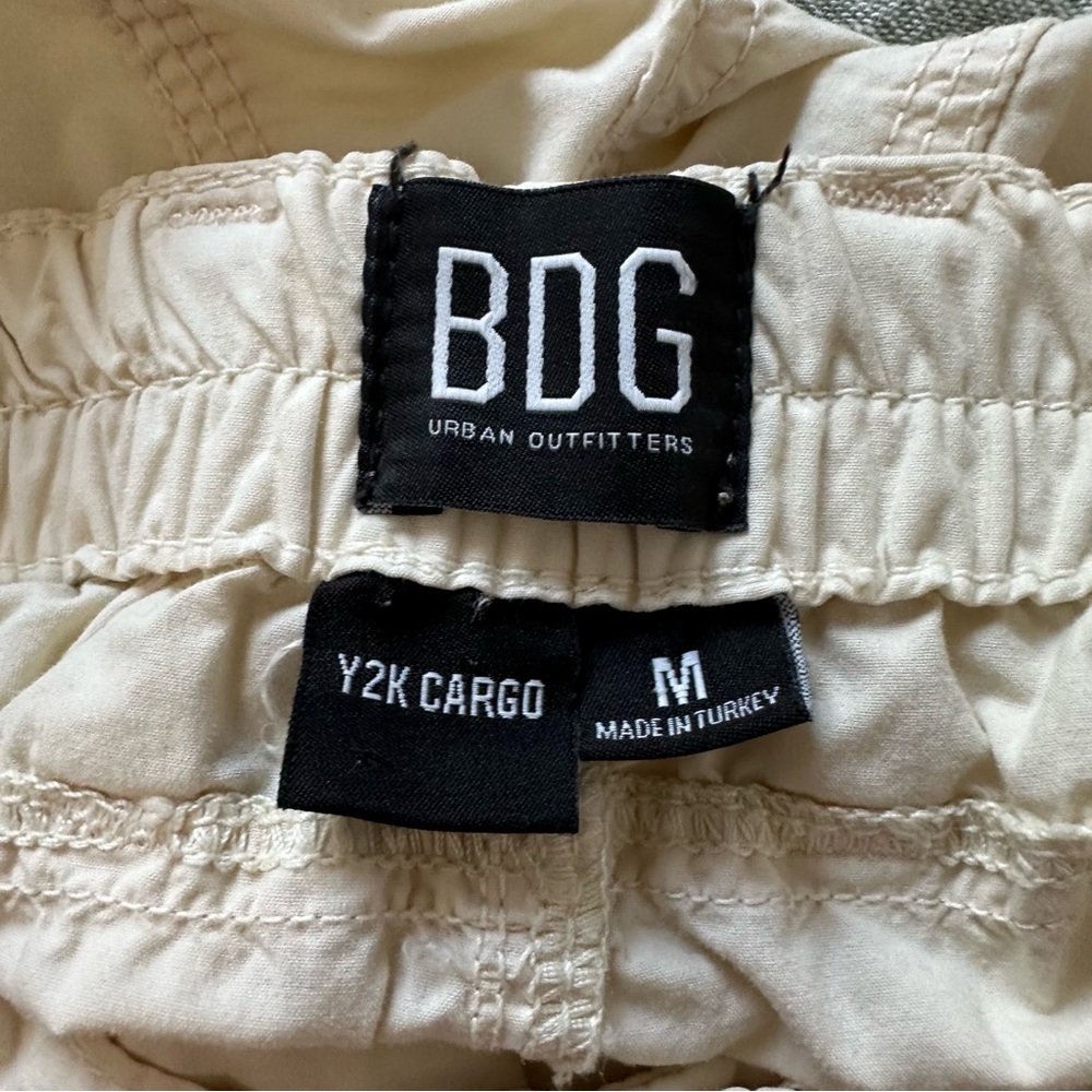 Urban Outfitters BDG Women’s Y2K Cargo Pants Medium - Picture 4 of 8